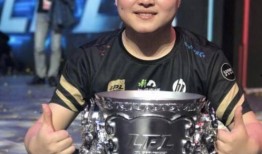 最新爆料uzi,揭秘电竞传奇背后的故事与挑战